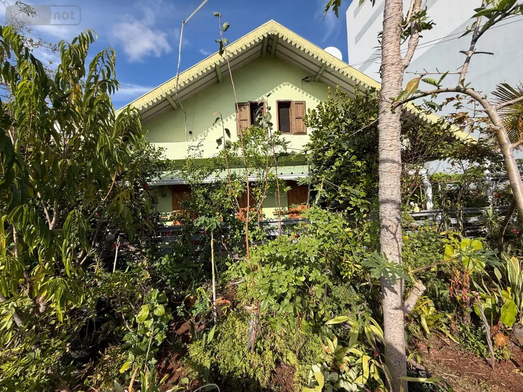 Maison a vendre Saint-Denis 97400 La Réunion 974 75 m2 4 pièces 376700 euros 97405/316 011