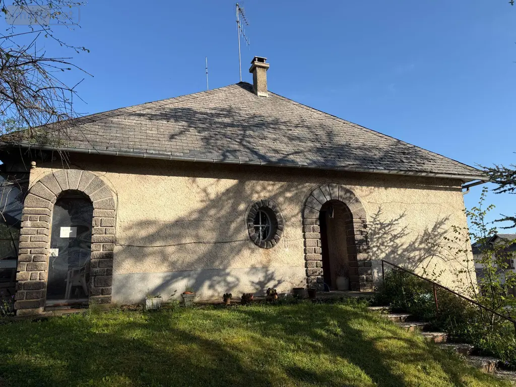 Maison a vendre Mauriac 15200 Cantal 15 5 pièces 84800 euros 15060/1288 004