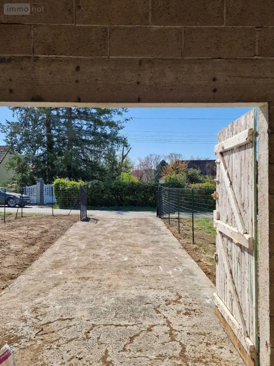 Garage et parking a vendre Le Menoux 36200 Indre 36 25 m2 1 pièce 15000 euros 037/2773 011