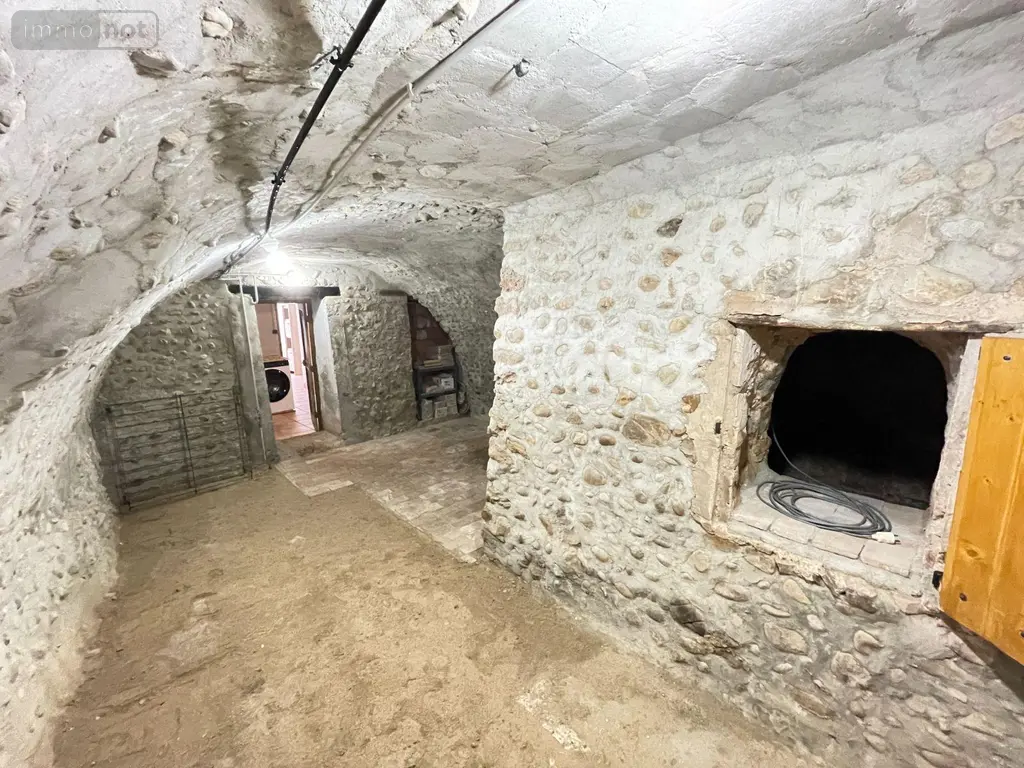 Maison a vendre Valensole 04210 Alpes-de-Haute-Provence 04 123 m2 4 pièces 215800 euros 025/1949 016