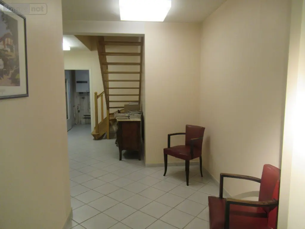 Fonds et murs commerciaux a vendre Saint-André-les-Vergers 10120 Aube 10 113 m2 4 pièces 210000 euros 10377/953 006