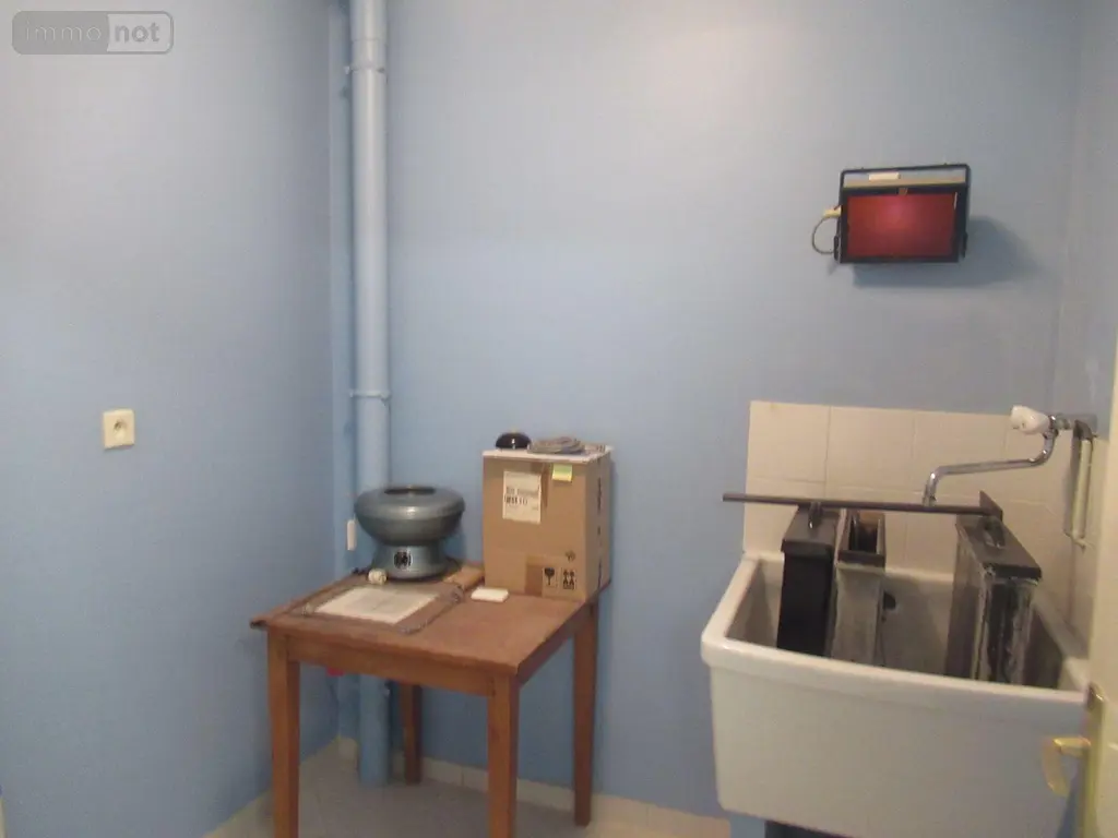 Fonds et murs commerciaux a vendre Saint-André-les-Vergers 10120 Aube 10 113 m2 4 pièces 210000 euros 10377/953 009