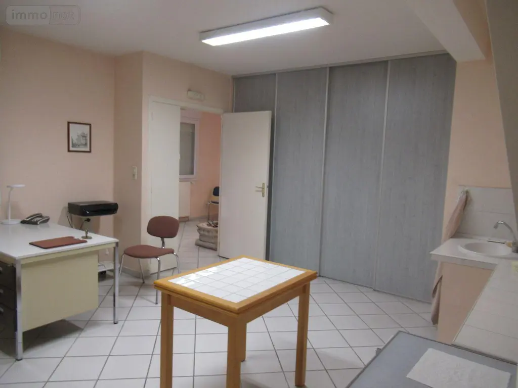 Fonds et murs commerciaux a vendre Saint-André-les-Vergers 10120 Aube 10 113 m2 4 pièces 210000 euros 10377/953 004
