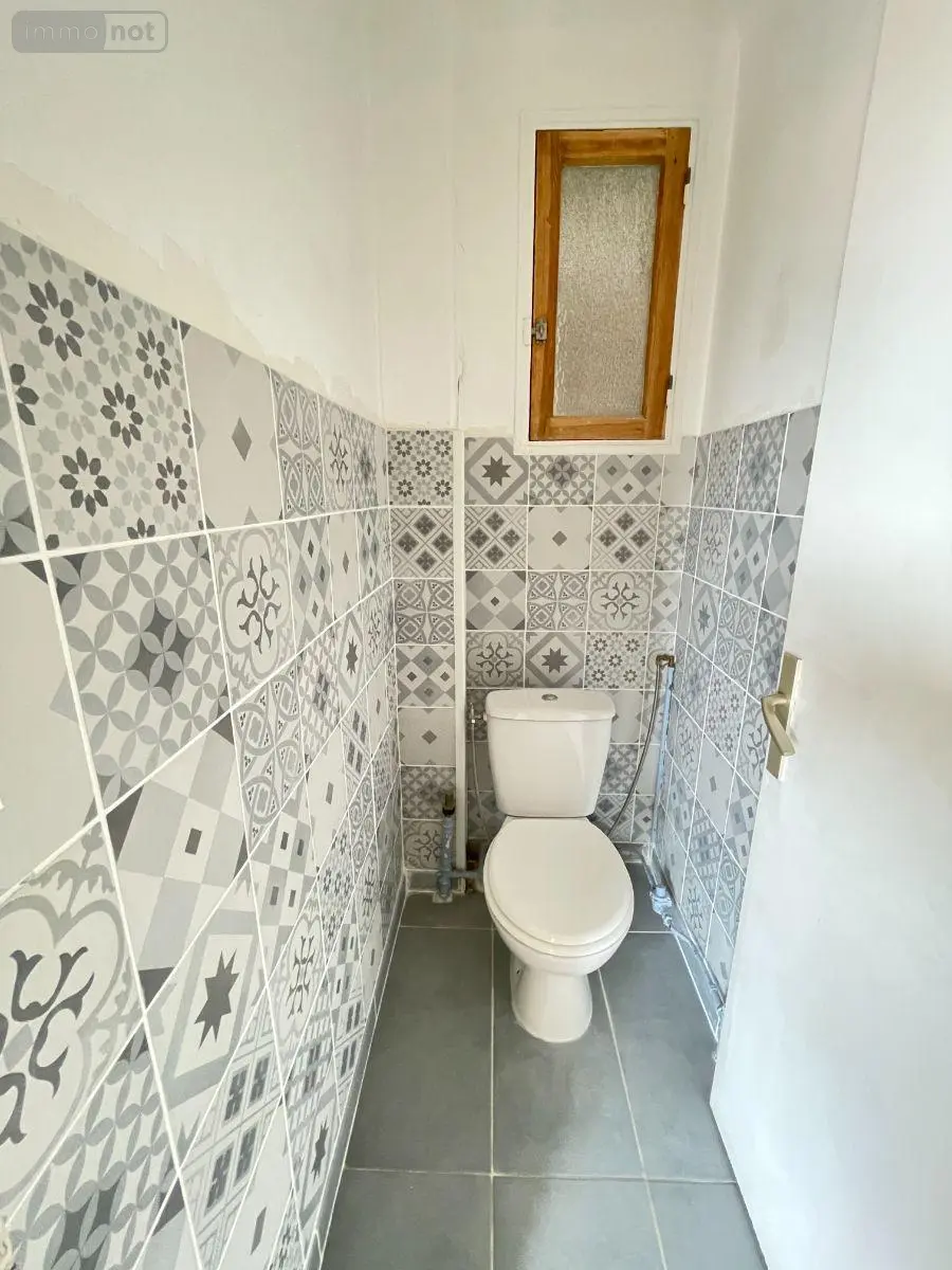 Appartement a vendre Manosque 04100 Alpes-de-Haute-Provence 04 79 m2 4 pièces 137800 euros 025/1951 012