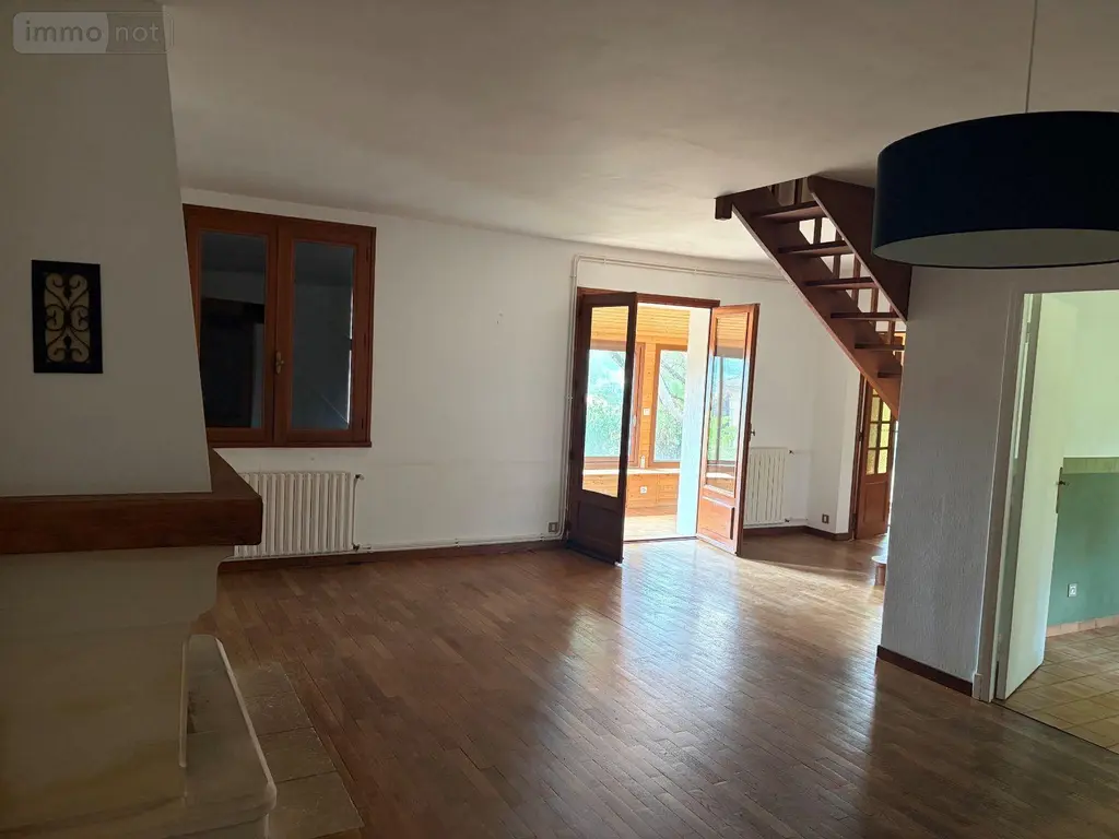 Maison a vendre Cajarc 46160 Lot 46 125 m2 4 pièces 225920 euros CA/663 006