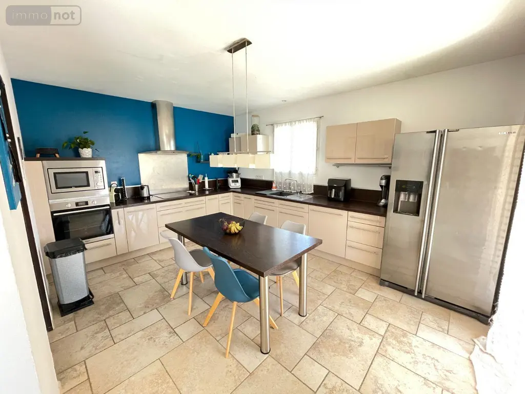 Maison a vendre Volx 04130 Alpes-de-Haute-Provence 04 160 m2 5 pièces 512200 euros 025/1952 004