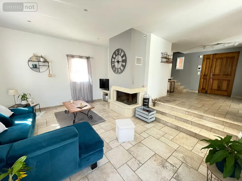 Maison a vendre Volx 04130 Alpes-de-Haute-Provence 04 160 m2 5 pièces 512200 euros 025/1952 010