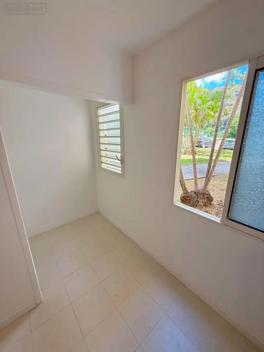 Appartement a vendre Saint-Denis 97400 La Réunion 974 87 m2 5 pièces 196100 euros 97424/308 008