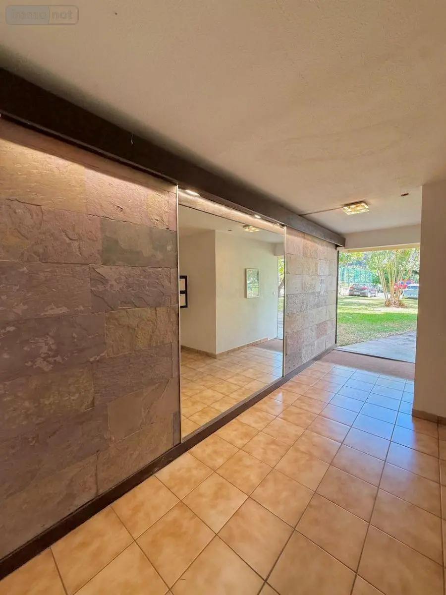 Appartement a vendre Saint-Denis 97400 La Réunion 974 87 m2 5 pièces 196100 euros 97424/308 014