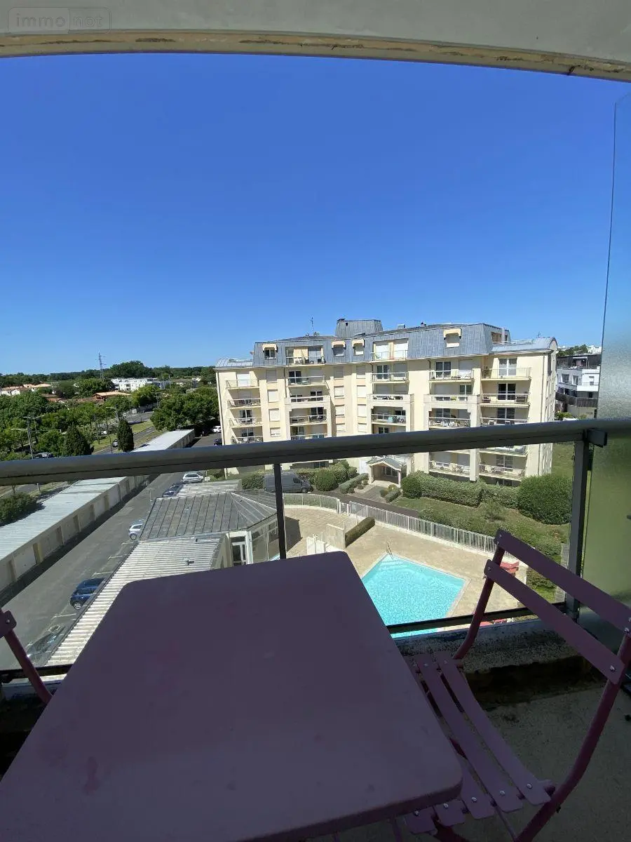 Appartement a vendre Mérignac 33700 Gironde 33 23 m2 1 pièce 139100 euros 016/1120 003