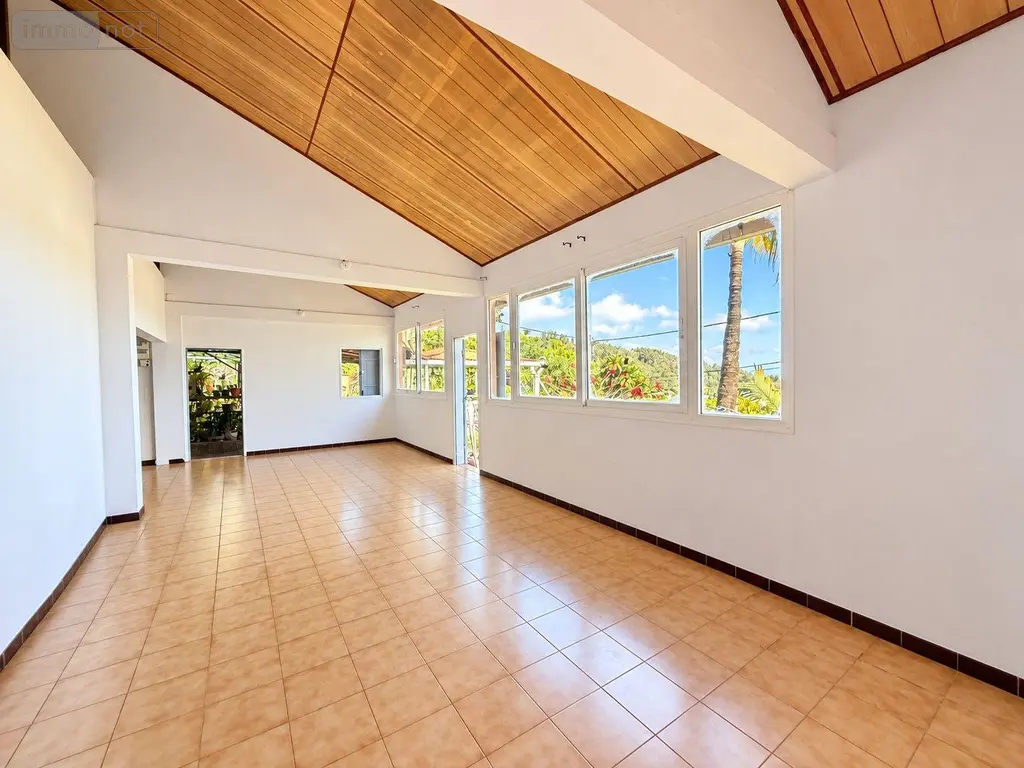 Maison a vendre La-Montagne 97417 La Réunion 974 170 m2 5 pièces 388500 euros 97405/317 002