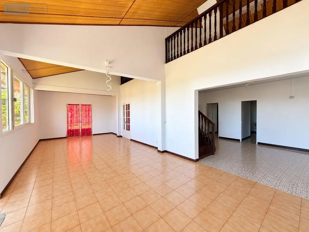 Maison a vendre La-Montagne 97417 La Réunion 974 170 m2 5 pièces 388500 euros 97405/317 006