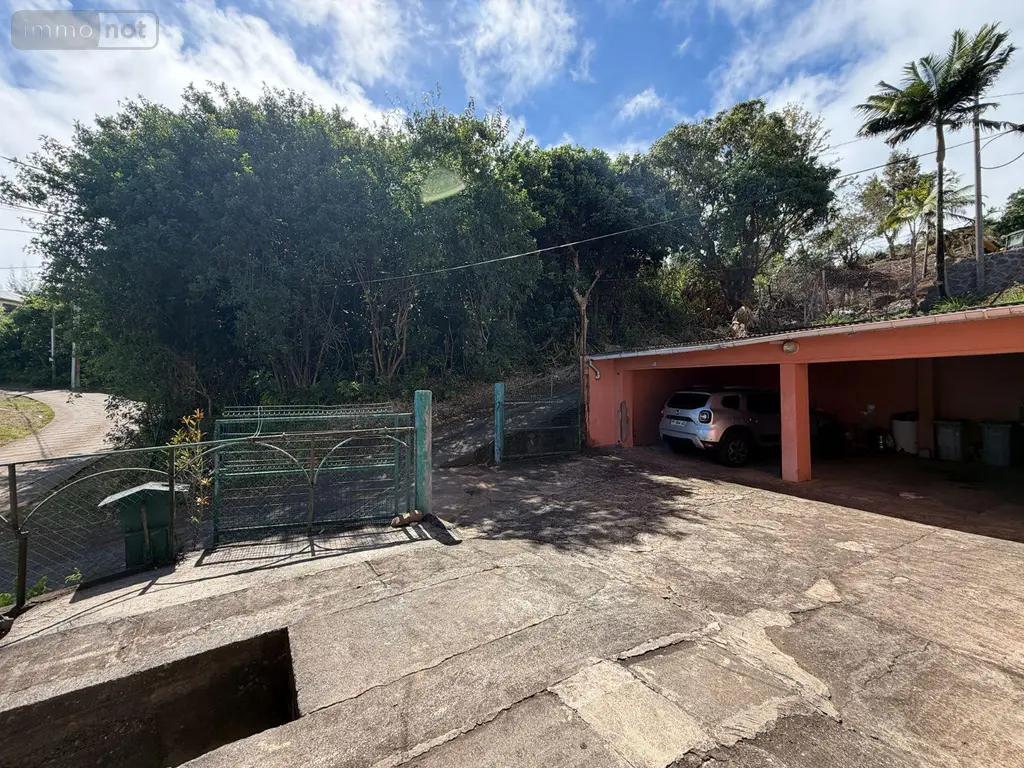 Maison a vendre La-Montagne 97417 La Réunion 974 170 m2 5 pièces 388500 euros 97405/317 017