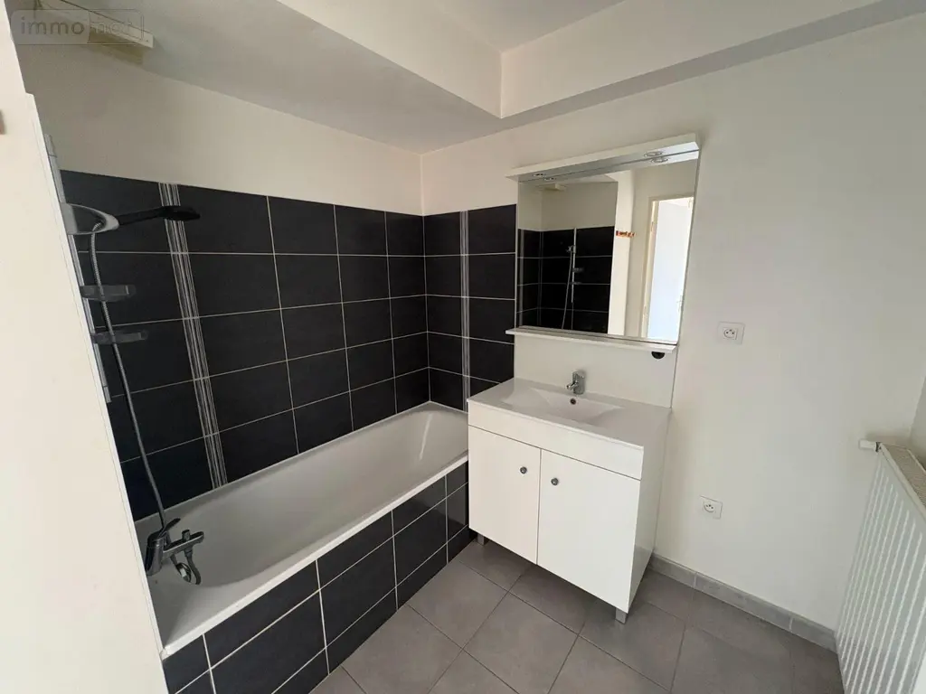 Appartement a vendre Rennes 35000 Ille-et-Vilaine 35 54 m2 3 pièces 217778 euros 11803/2447 005