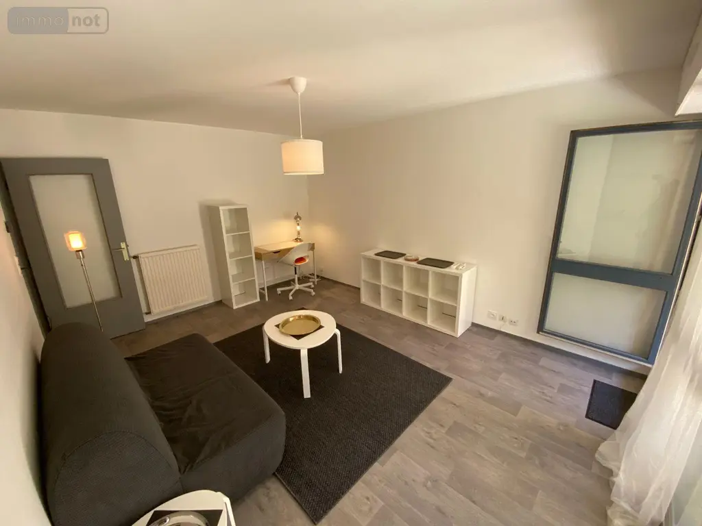 Location appartement Rennes 35000 Ille-et-Vilaine 35 51 m2 2 pièces 891 euros 11803/2448 002