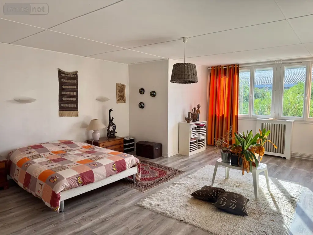 Maison a vendre Sainte-Savine 10300 Aube 10 223 m2 11 pièces 290000 euros 10010/481 012