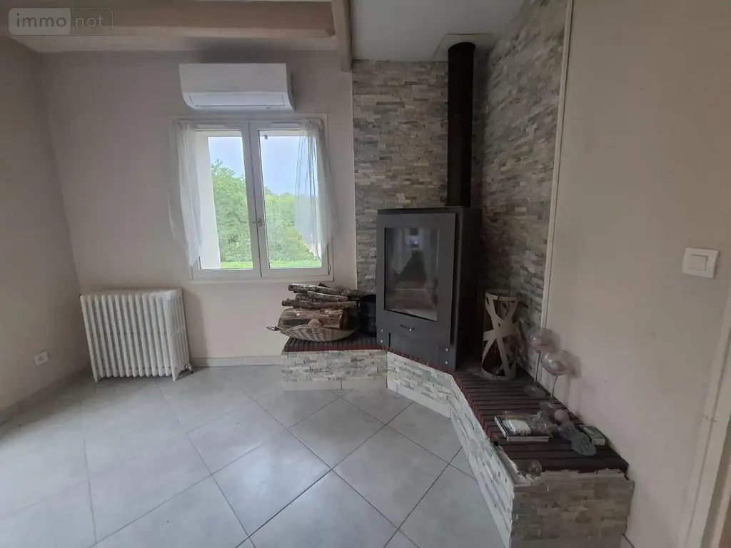 Maison a vendre Le Lardin-Saint-Lazare 24570 Dordogne 24 140 m2 5 pièces 234700 euros 18113/197 005