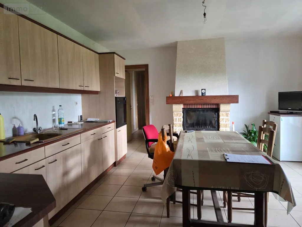 Maison a vendre Villaines-la-Juhel 53700 Mayenne 53 142 m2 8 pièces 126000 euros 1411 007