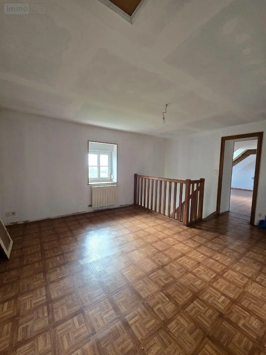 Maison a vendre Villaines-la-Juhel 53700 Mayenne 53 142 m2 8 pièces 126000 euros 1411 013