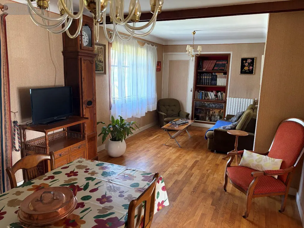 Maison a vendre Cajarc 46160 Lot 46 137 m2 6 pièces 189240 euros CA/664 005