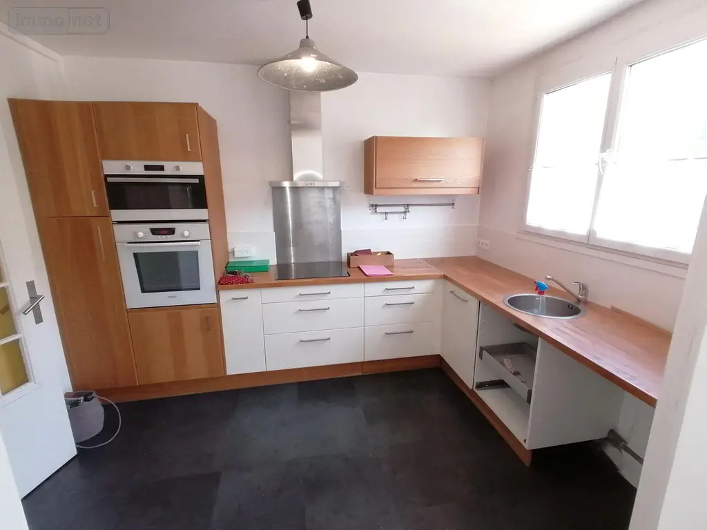 Location appartement Saint-Jacques-de-la-Lande 35136 Ille-et-Vilaine 35 68 m2 4 pièces 860 euros 35129-7010 003