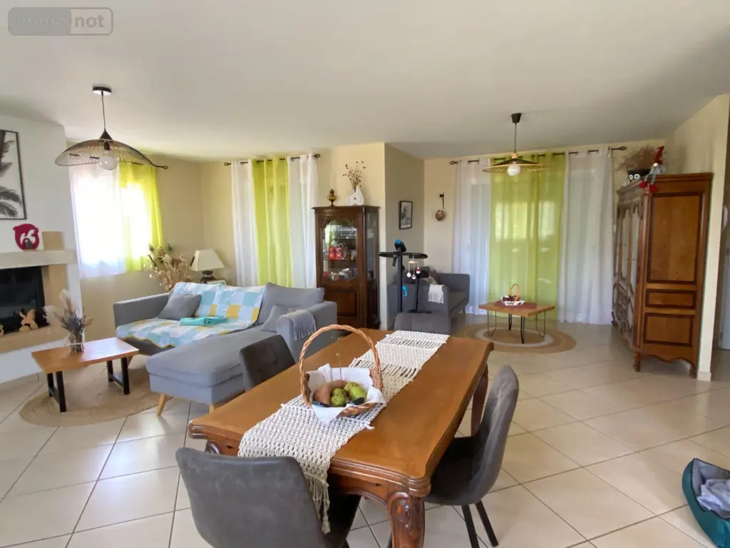 Maison a vendre Prunet 15130 Cantal 15 130 m2 6 pièces 296800 euros 15061-98 008