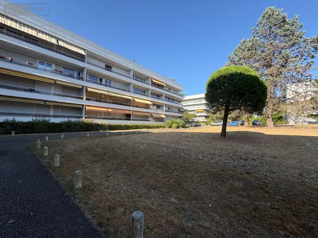 Appartement a vendre Bordeaux 33200 Gironde 33 30 m2 1 pièce 108800 euros 026/1041ENG 004