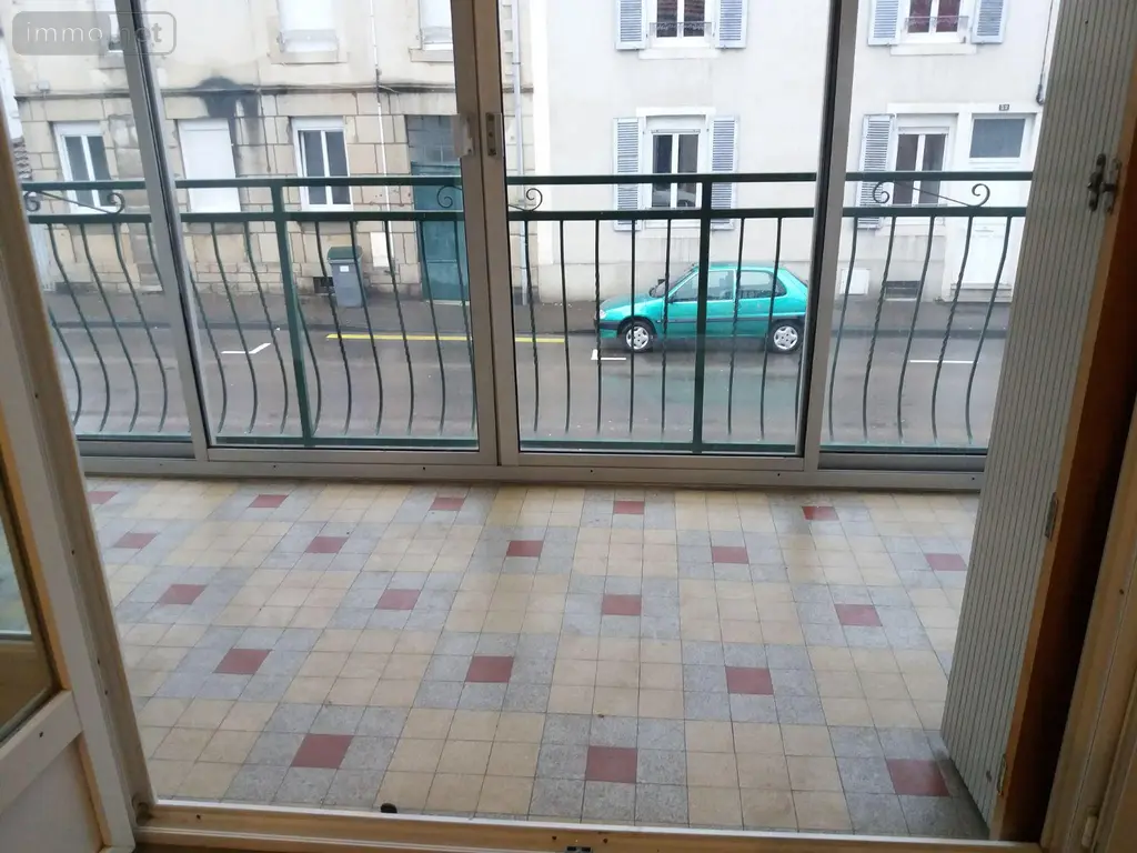 Immeuble de rapport a vendre Vesoul 70000 Haute-Saône 70 229 m2 10 pièces 238200 euros 70003-335 012