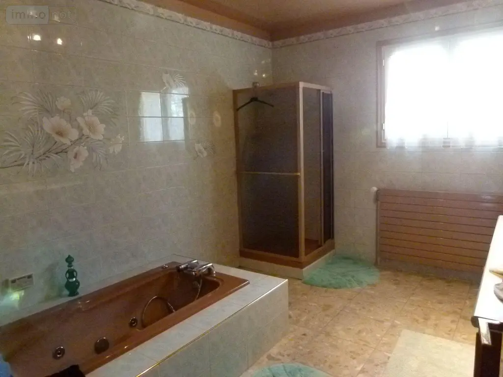 Propriete a vendre Lourdoueix-Saint-Pierre 23360 Creuse 23 390 m2 6 pièces 364000 euros VD/433 012