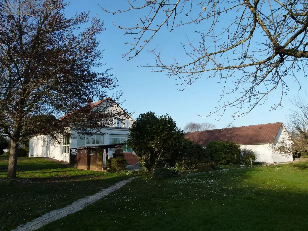 Propriete a vendre Lourdoueix-Saint-Pierre 23360 Creuse 23 390 m2 6 pièces 364000 euros VD/433 039
