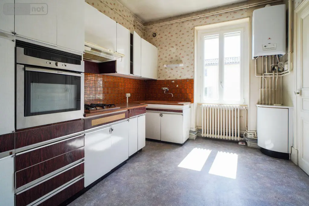 Appartement a vendre Charnay-lès-Mâcon 71850 Saône-et-Loire 71 122 m2 1 pièce 178000 euros 13779/1009 002