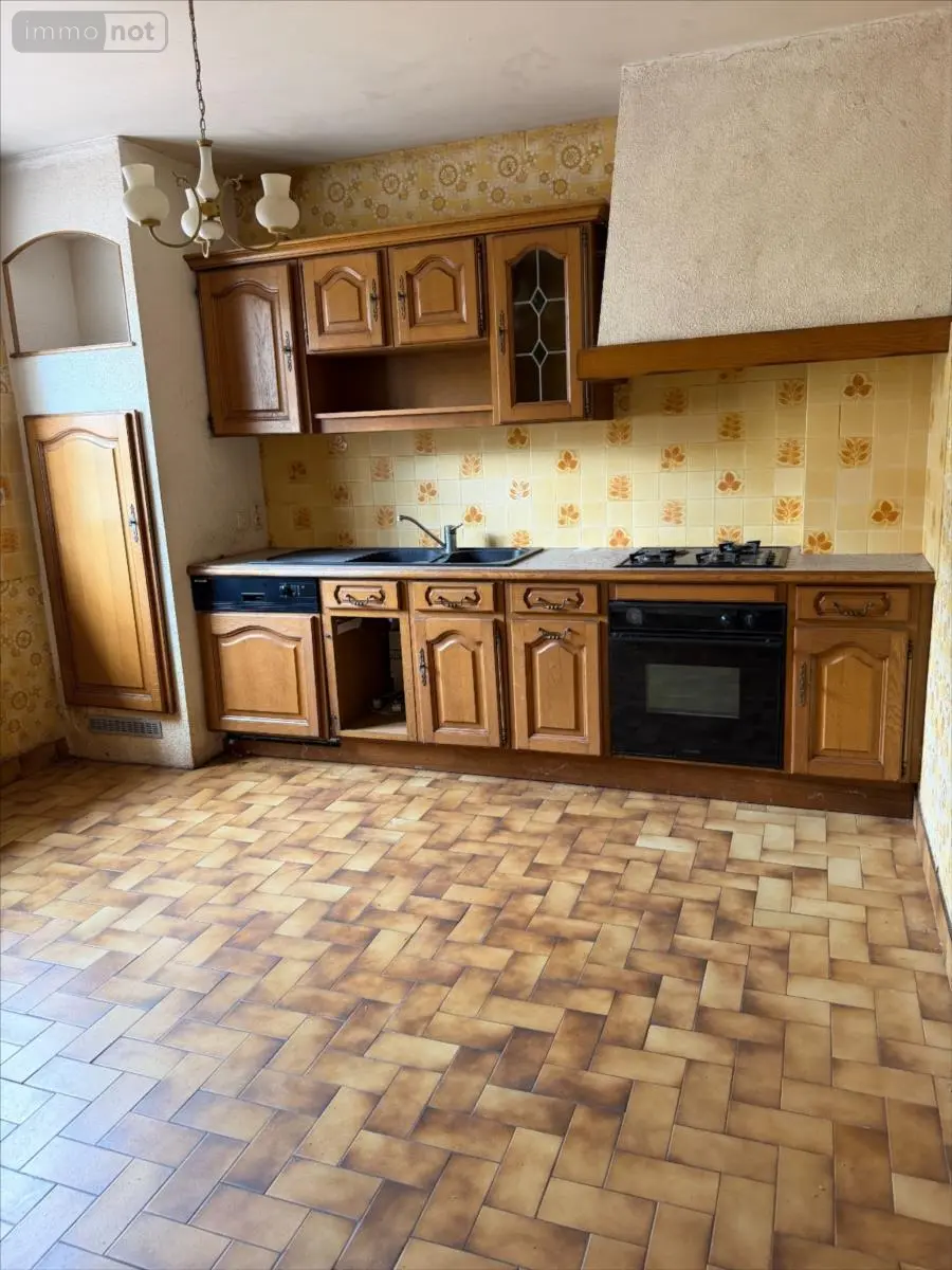 Maison a vendre Châteaulin 29150 Finistère 29 115 m2 7 pièces 137800 euros 29060-1096350 004