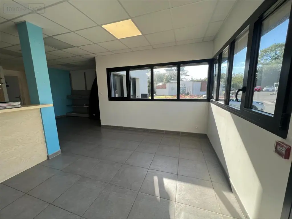 Fonds et murs commerciaux a vendre Châteaulin 29150 Finistère 29 144 m2 10 pièces 496800 euros 29060-1066916 005