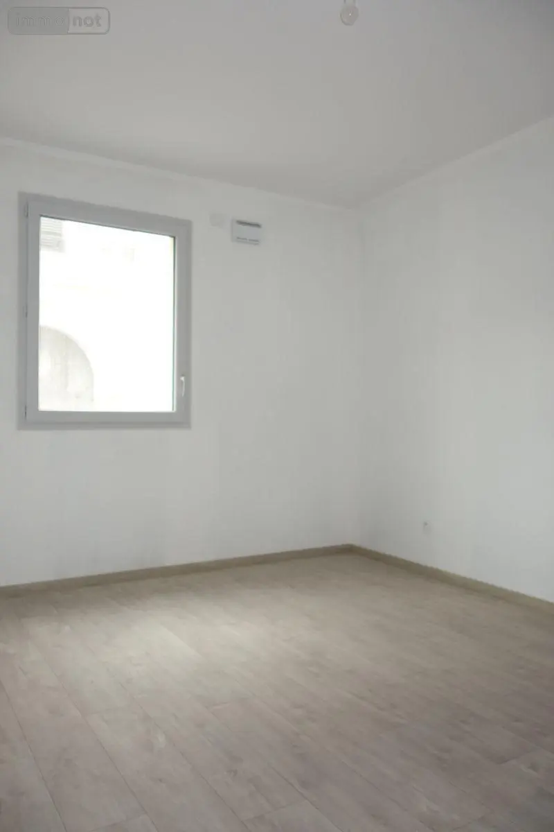 Location appartement Mâcon 71000 Saône-et-Loire 71 63 m2 3 pièces 891 euros LC 519 004