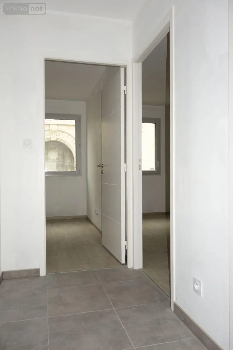 Location appartement Mâcon 71000 Saône-et-Loire 71 63 m2 3 pièces 891 euros LC 519 005