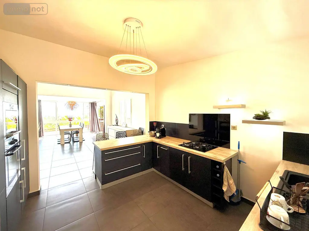 Maison a vendre Saint-Paul 97460 La Réunion 974 129 m2 5 pièces 544870 euros 97424/321 014