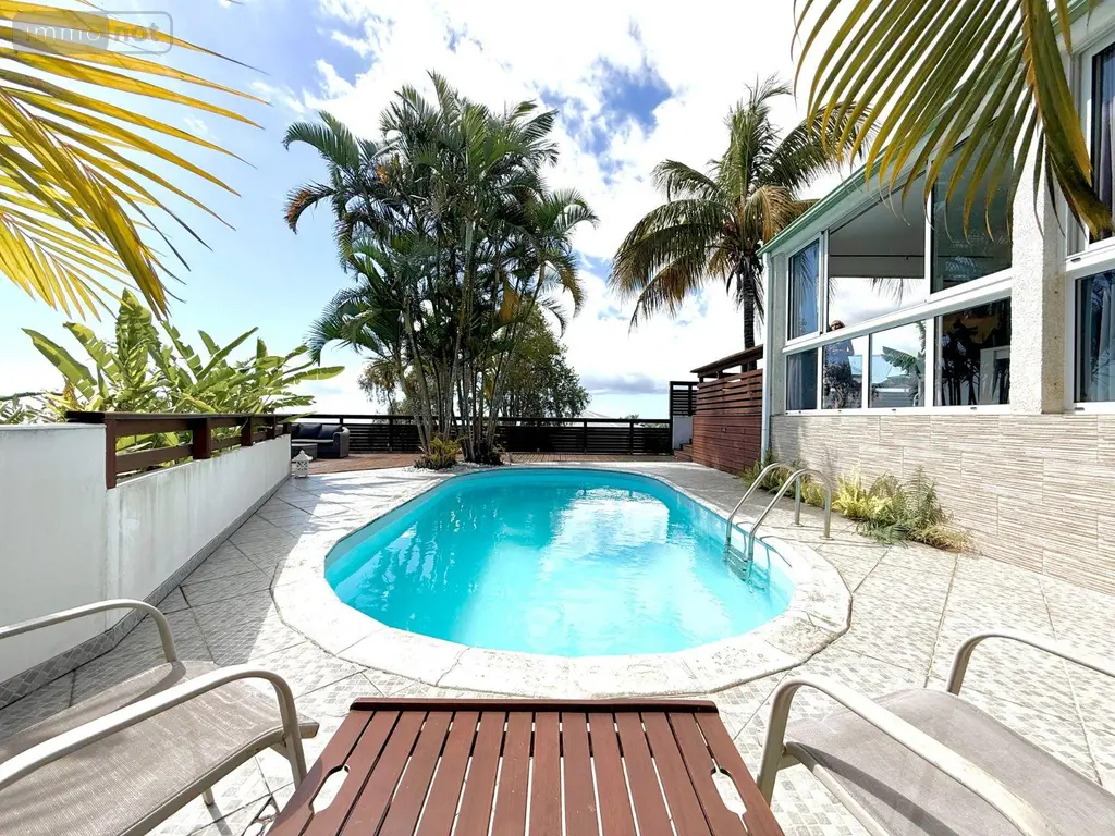 Maison a vendre Saint-Paul 97460 La Réunion 974 129 m2 5 pièces 544870 euros 97424/321 024