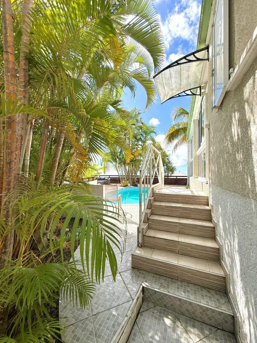 Maison a vendre Saint-Paul 97460 La Réunion 974 129 m2 5 pièces 544870 euros 97424/321 027