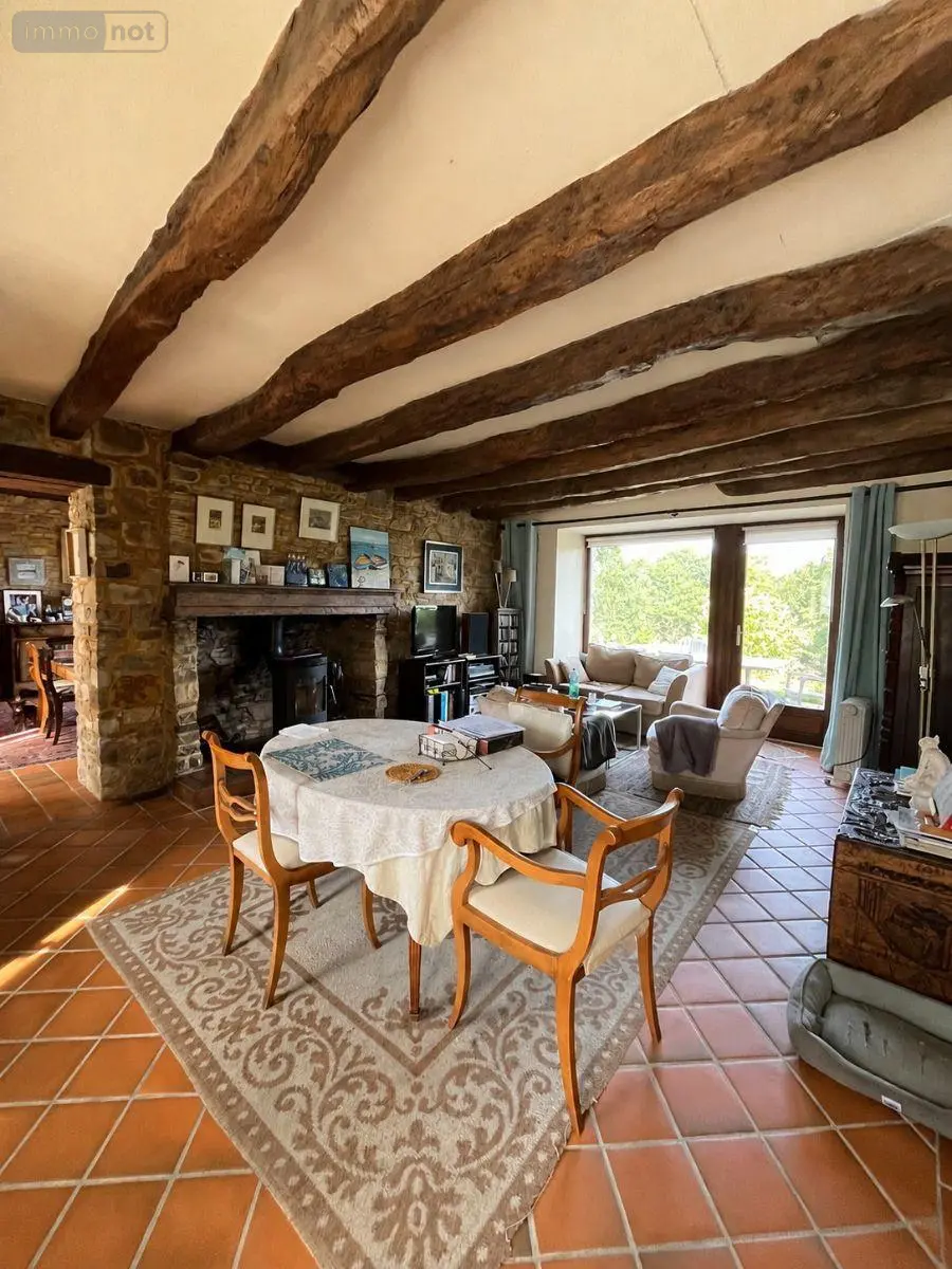 Propriete a vendre Guichen 35580 Ille-et-Vilaine 35 260 m2 10 pièces 519000 euros ML/229 003