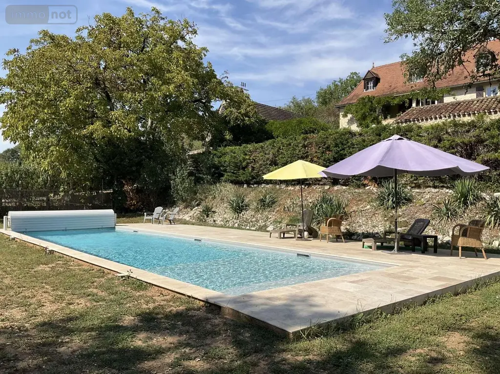 Maison a vendre Gourdon 46300 Lot 46 230 m2 17 pièces 548900 euros 46041/465 002