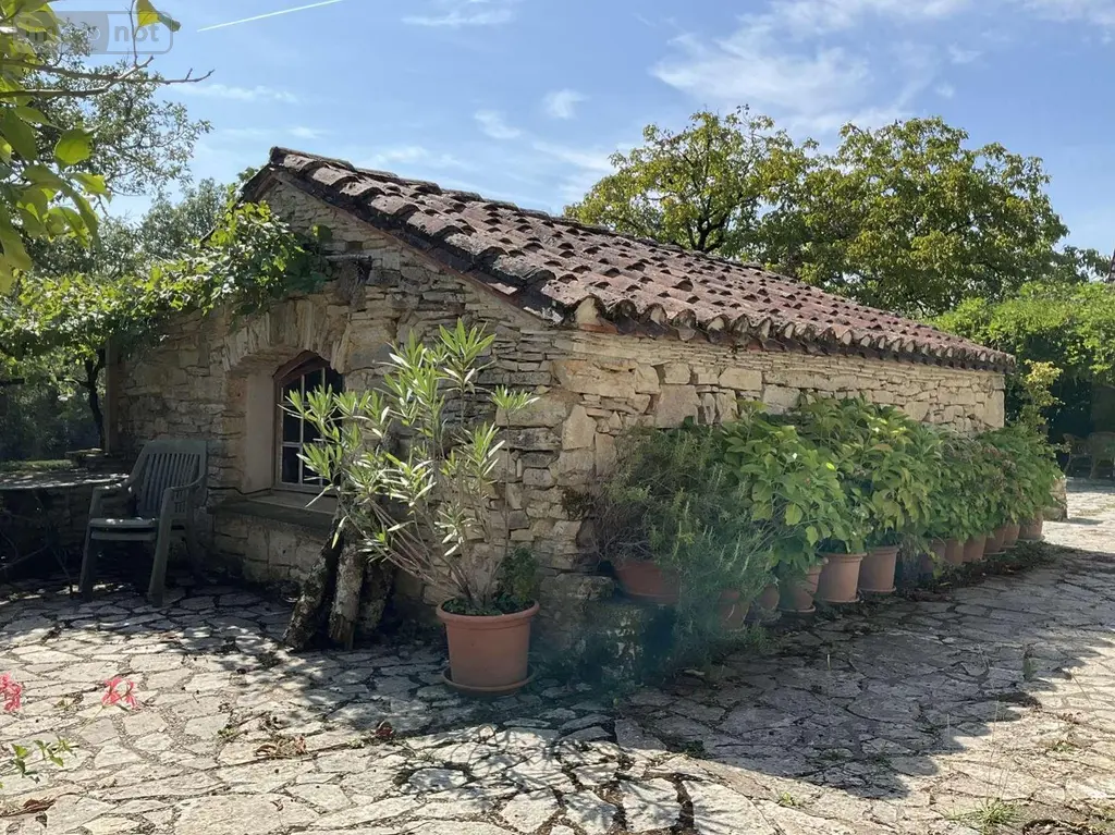 Maison a vendre Gourdon 46300 Lot 46 230 m2 17 pièces 548900 euros 46041/465 008