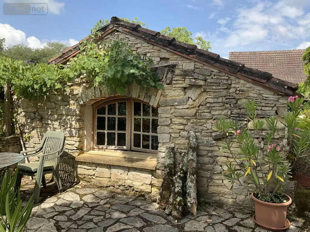 Maison a vendre Gourdon 46300 Lot 46 230 m2 17 pièces 548900 euros 46041/465 010