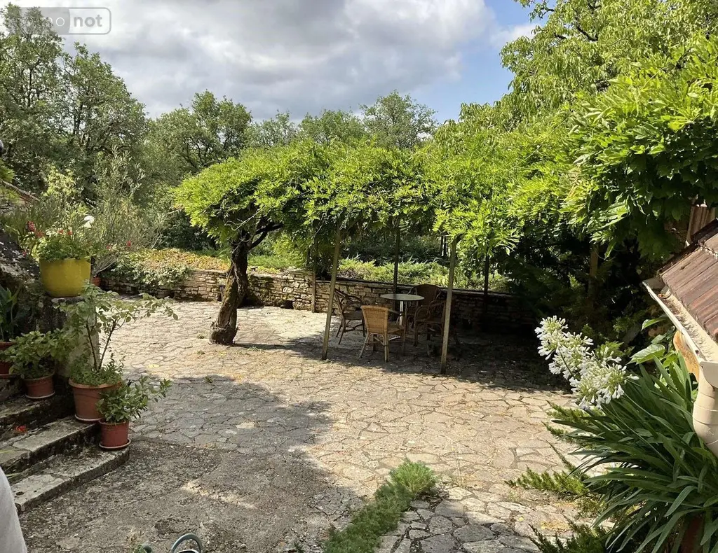 Maison a vendre Gourdon 46300 Lot 46 230 m2 17 pièces 548900 euros 46041/465 053