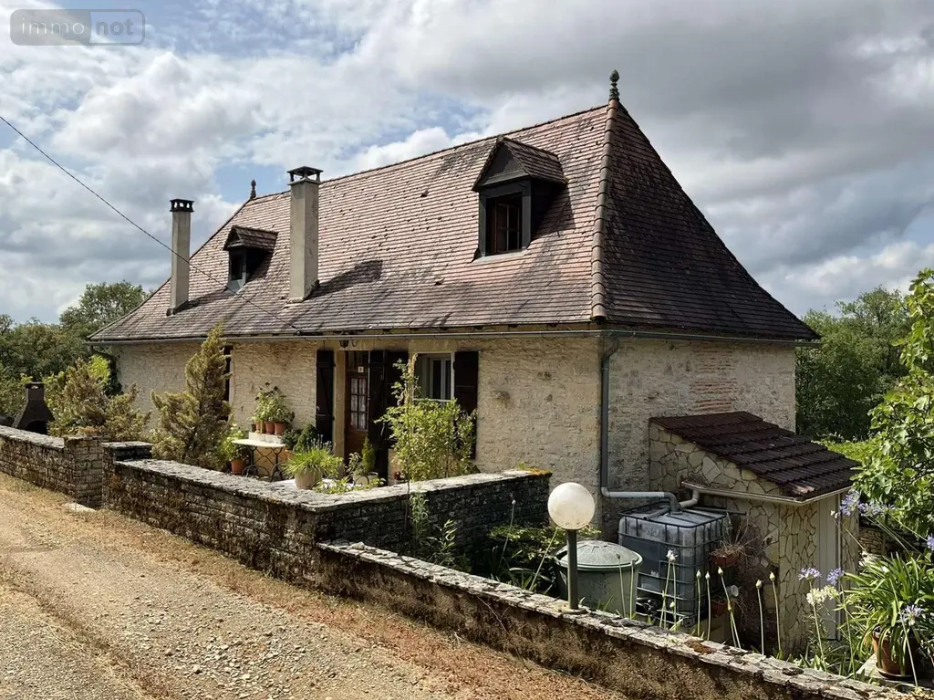 Maison a vendre Gourdon 46300 Lot 46 230 m2 17 pièces 548900 euros 46041/465 013