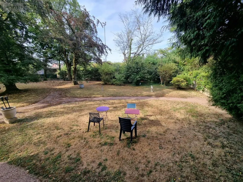 Propriete a vendre Paray-le-Monial 71600 Saône-et-Loire 71 222 m2 9 pièces 416000 euros 20358 008