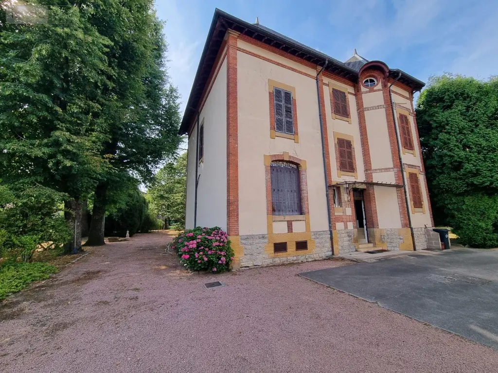 Propriete a vendre Paray-le-Monial 71600 Saône-et-Loire 71 222 m2 9 pièces 416000 euros 20358 005