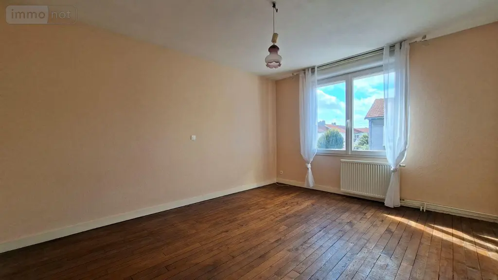 Maison a vendre Cholet 49300 Maine-et-Loire 49 100 m2 4 pièces 160360 euros AGM 102* 006