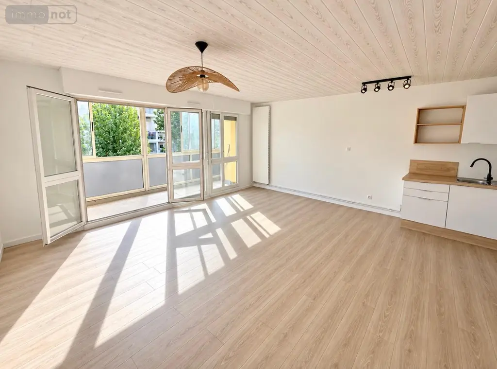 Appartement a vendre Saint-Malo 35400 Ille-et-Vilaine 35 72 m2 3 pièces 238970 euros 35144/402 002