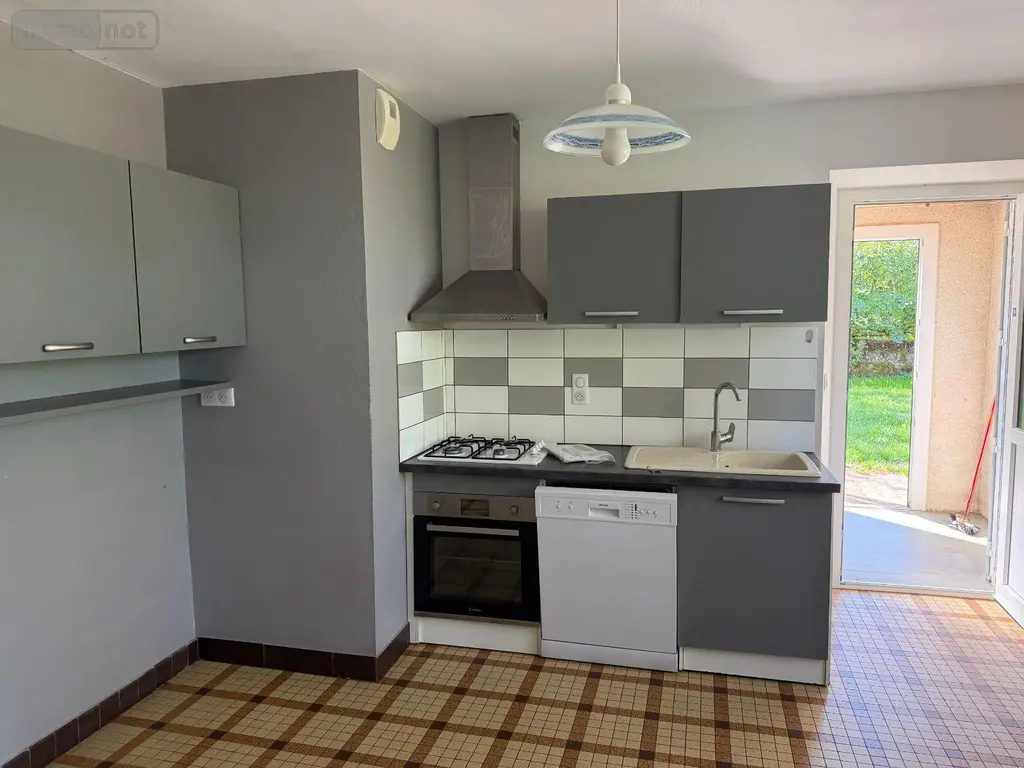 Maison a vendre Le Vigean 15200 Cantal 15 80 m2 5 pièces 137800 euros 15060/1295 004