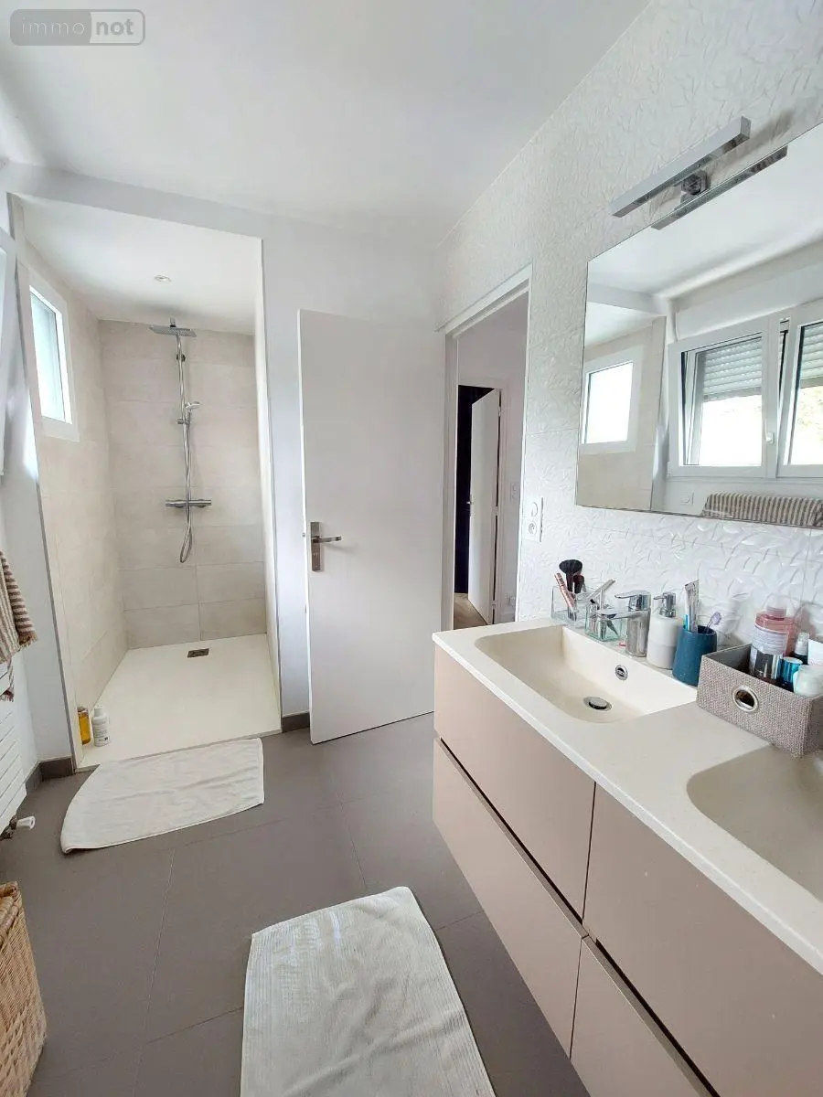 Maison a vendre Saint-Erblon 35230 Ille-et-Vilaine 35 242 m2 8 pièces 488800 euros 35009/CM-333 006